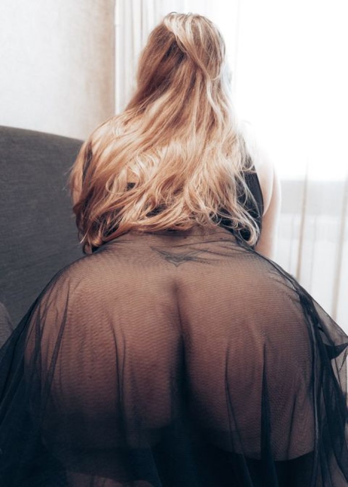 Индивидуалка Алёна фото № 2 в городе Вельск